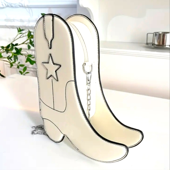 Cowgirl Boot Crossbody Bag BLACK👢 - Picture 13 of 17